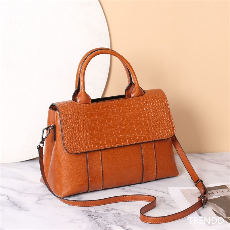 【即納 品質保証】本革 韓国 バケツバッグ ショルダーバッグ レディース 2wayバッグ 斜めがけバッグ トートバ ッグ 大容量 バッグ 通勤 肩ベルト調節可能 カバン バック 斜め掛け 母の日 【即納 品質保証】本革 韓国 バケツバッグ ショルダーバッグ レディース 2wayバッグ 斜めがけバッグ トートバ ッグ 大容量 バッグ 通勤 肩ベルト調節可能 カバン バック 斜め掛け 母の日