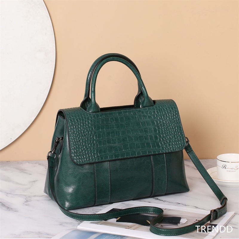 【即納 品質保証】本革 韓国 バケツバッグ ショルダーバッグ レディース 2wayバッグ 斜めがけバッグ トートバ ッグ 大容量 バッグ 通勤 肩ベルト調節可能 カバン バック 斜め掛け 母の日 【即納 品質保証】本革 韓国 バケツバッグ ショルダーバッグ レディース 2wayバッグ 斜めがけバッグ トートバ ッグ 大容量 バッグ 通勤 肩ベルト調節可能 カバン バック 斜め掛け 母の日