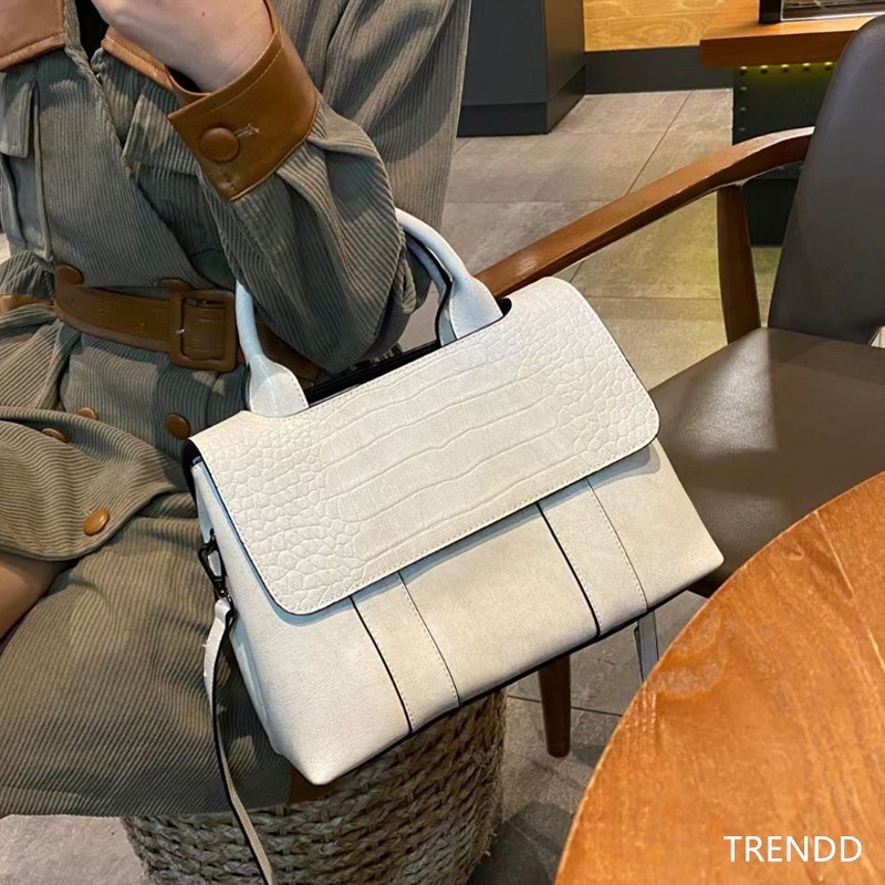 【即納 品質保証】本革 韓国 バケツバッグ ショルダーバッグ レディース 2wayバッグ 斜めがけバッグ トートバ ッグ 大容量 バッグ 通勤 肩ベルト調節可能 カバン バック 斜め掛け 母の日 【即納 品質保証】本革 韓国 バケツバッグ ショルダーバッグ レディース 2wayバッグ 斜めがけバッグ トートバ ッグ 大容量 バッグ 通勤 肩ベルト調節可能 カバン バック 斜め掛け 母の日