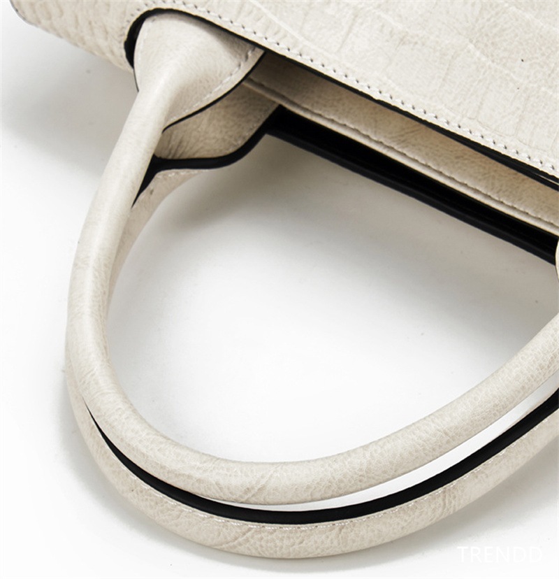 【即納 品質保証】本革 韓国 バケツバッグ ショルダーバッグ レディース 2wayバッグ 斜めがけバッグ トートバ ッグ 大容量 バッグ 通勤 肩ベルト調節可能 カバン バック 斜め掛け 母の日 【即納 品質保証】本革 韓国 バケツバッグ ショルダーバッグ レディース 2wayバッグ 斜めがけバッグ トートバ ッグ 大容量 バッグ 通勤 肩ベルト調節可能 カバン バック 斜め掛け 母の日