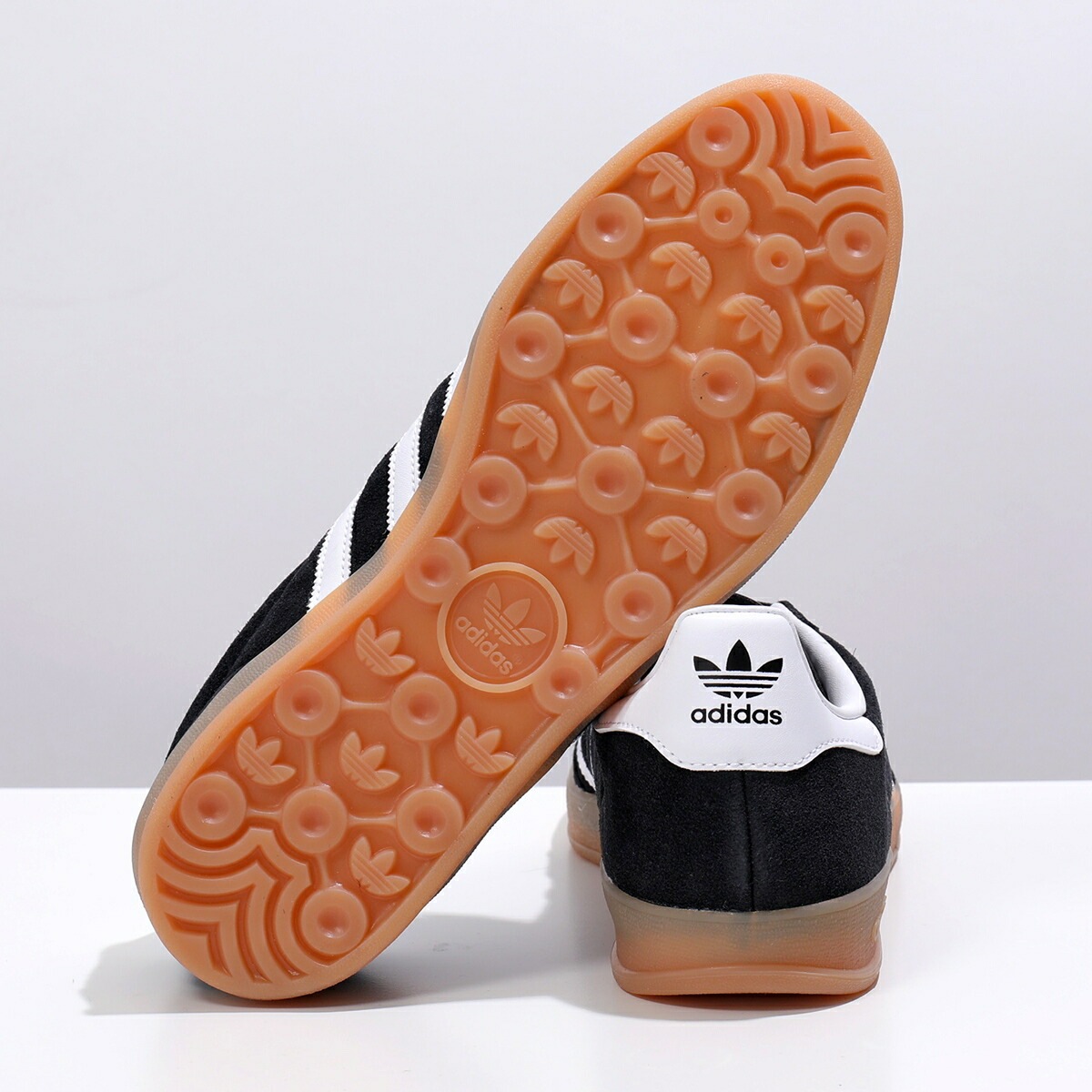 adidas Originals アディダスオリジナルス スニーカー GAZELLE INDOOR ガゼル インドア JI2060 メンズ ローカット スウェード 靴 CBLACK/FTWWHT/GU adidas Originals アディダスオリジナルス スニーカー GAZELLE INDOOR ガゼル インドア JI2060 メンズ ローカット スウェード 靴 CBLACK/FTWWHT/GU