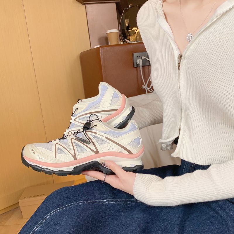 スニーカー復古スポーツサンダル2024新夏スニーカー通気スポーツシューズ韓国レディーススポーツサンダル