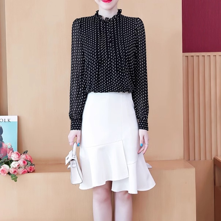 レディース トップス シャツ ブラウス シフォンシャツ 長袖 スタンドカラー フェミニン シフォン フリル ボタン 薄手 かわいい 大人可愛い きれいめ シンプル カジュアル 上品 おしゃれ レトロ