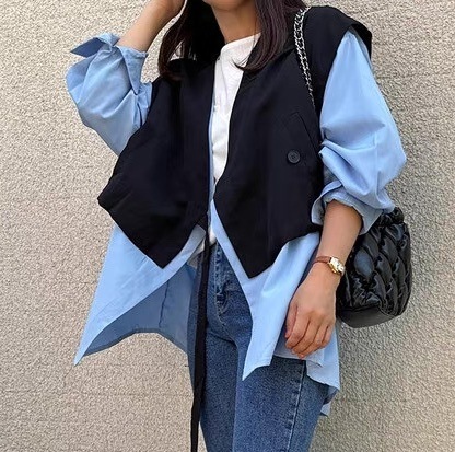 ベストドッキング長袖オーバーサイズシャツ ドッキングデザイン ドッキング 長袖シャツ 長袖ブラウス 水色 ライトブルー 青 ブルー 白 ホワイト ブラック 黒 バイカラー 韓国 オルチャン レディース ベストドッキング長袖オーバーサイズシャツ ドッキングデザイン ドッキング 長袖シャツ 長袖ブラウス 水色 ライトブルー 青 ブルー 白 ホワイト ブラック 黒 バイカラー 韓国 オルチャン レディース