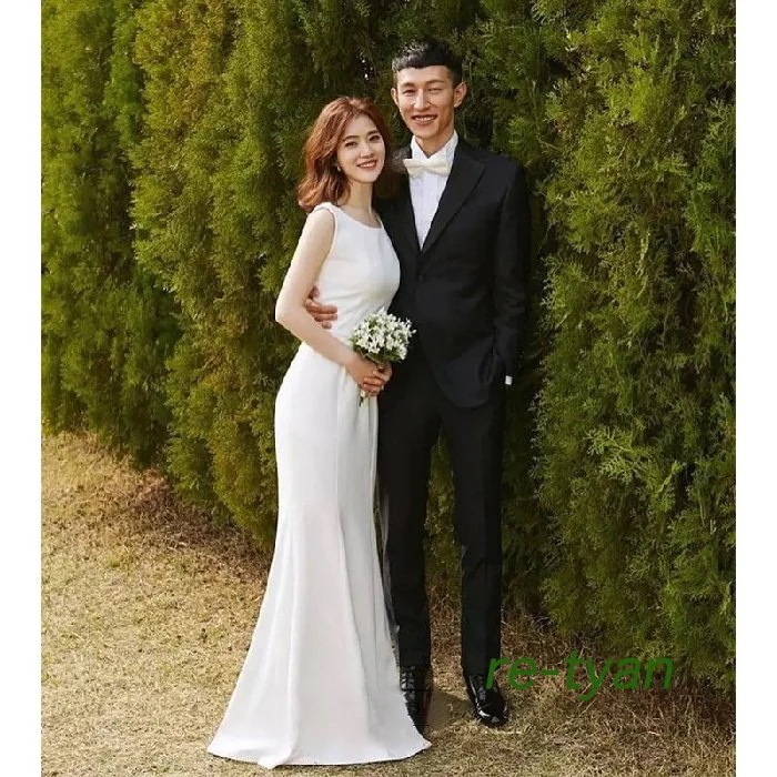 ウェディングドレス白 パーティードレス 露背 演奏会 花嫁ロングドレス 簡約 結婚式 二次会 エレガント お呼ばれ 挙式 姫系ブライダル 韓国 演奏会 ホワイト ウェディングドレス白 パーティードレス 露背 演奏会 花嫁ロングドレス 簡約 結婚式 二次会 エレガント お呼ばれ 挙式 姫系ブライダル 韓国 演奏会 ホワイト