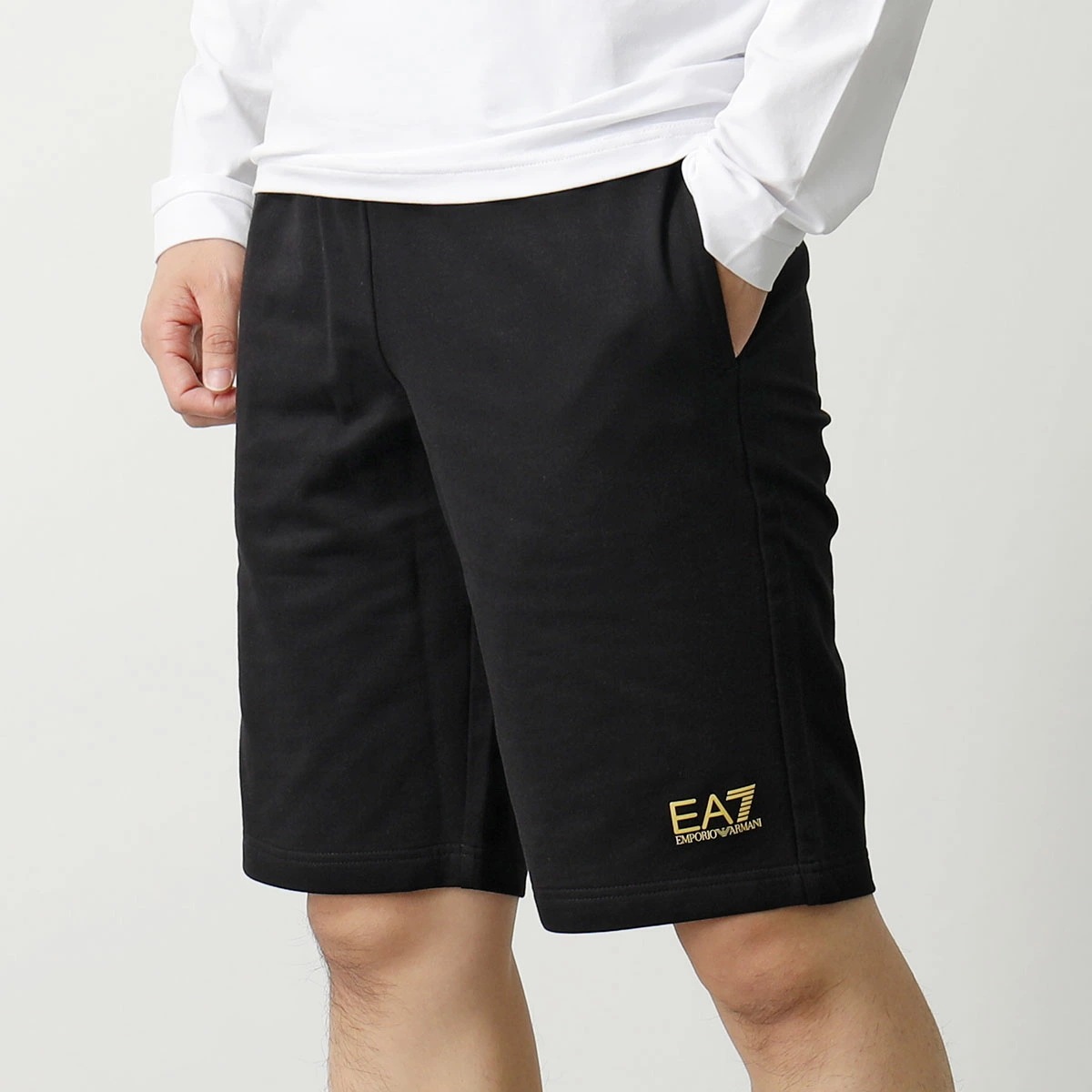 EA7 EMPORIO ARMANI エアセッテ エンポリオアルマーニ スウェットパンツ 8NPS02 PJ05Z メンズ ハーフパンツ ロゴ コットン カラー EA7 EMPORIO ARMANI エアセッテ エンポリオアルマーニ スウェットパンツ 8NPS02 PJ05Z メンズ ハーフパンツ ロゴ コットン カラー