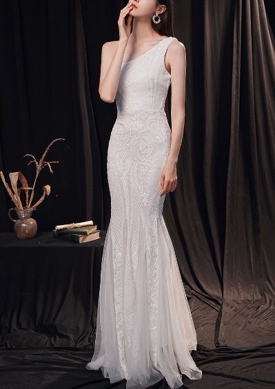 レディース ドレス パーティードレス ロング マキシ 袖なし ノースリーブ ワンショルダー スリム 細身 フィッシュテール スパンコール 異国風 大人可愛い きれいめ 上品 おしゃれ こなれ感 クール レディース ドレス パーティードレス ロング マキシ 袖なし ノースリーブ ワンショルダー スリム 細身 フィッシュテール スパンコール 異国風 大人可愛い きれいめ 上品 おしゃれ こなれ感 クール