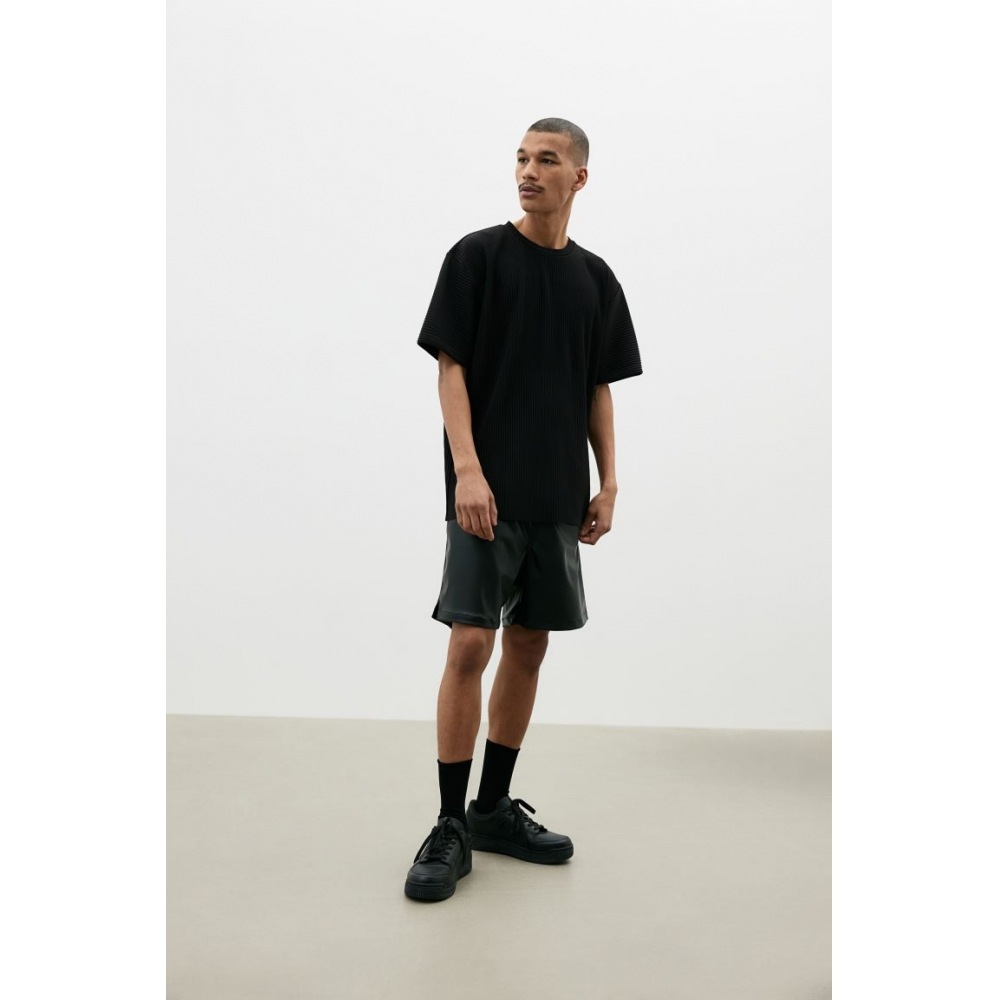 H&M ルーズフィットプリーツTシャツブラック H&M ルーズフィットプリーツTシャツブラック