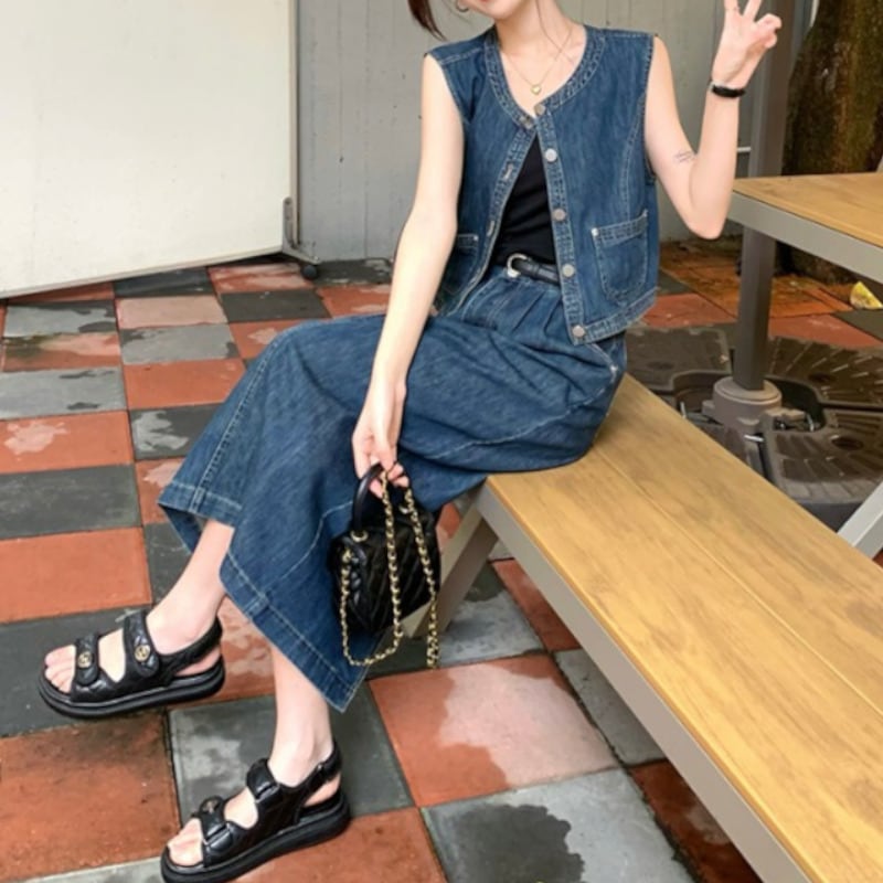 セットアップ ベスト デニムスカート ミドル丈 袖なし 上下セット 2点セット ツーピース かわいい 大人可愛い シンプル カジュアル おしゃれ かっこいい レトロ 大人女子 こなれ感 ラフ