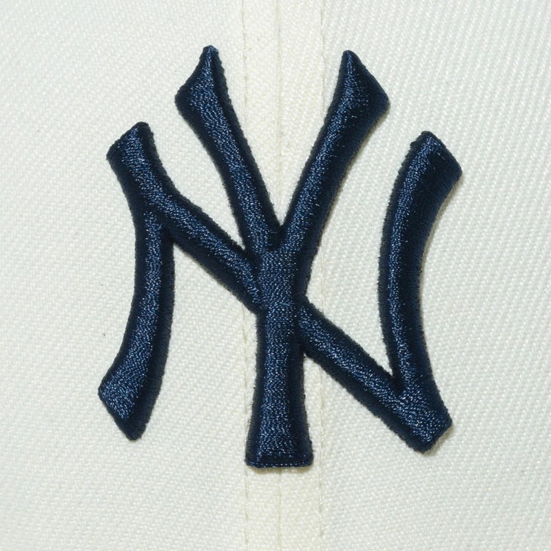 ニュー エラ NEW ERA LP 59FIFTY White Pack ニューヨークヤンキース クローム ストーンバイザー キャップ 帽子