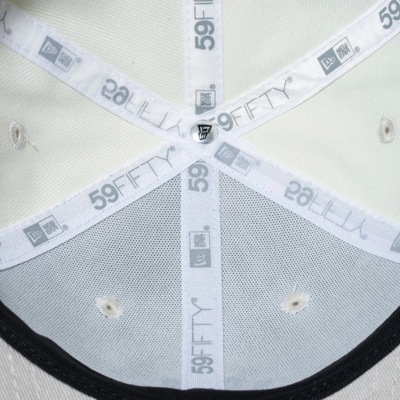 ニュー エラ NEW ERA LP 59FIFTY White Pack ニューヨークヤンキース クローム ストーンバイザー キャップ 帽子