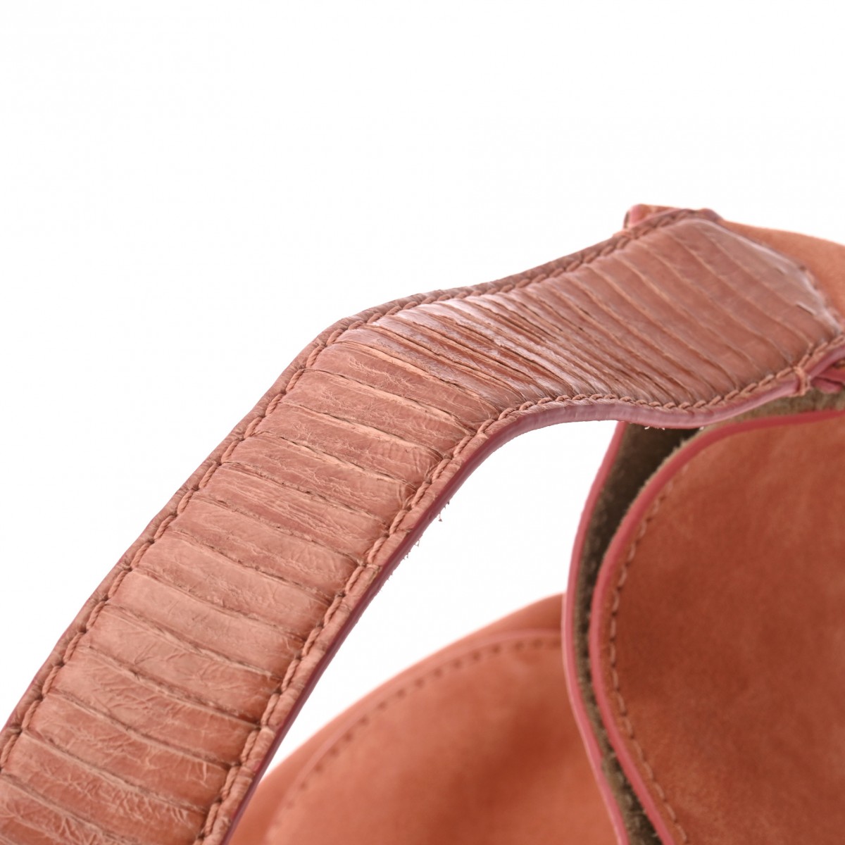 セミショルダー ピンク レディース スエード/レザー ショルダーバッグ ABランク 中古 銀蔵