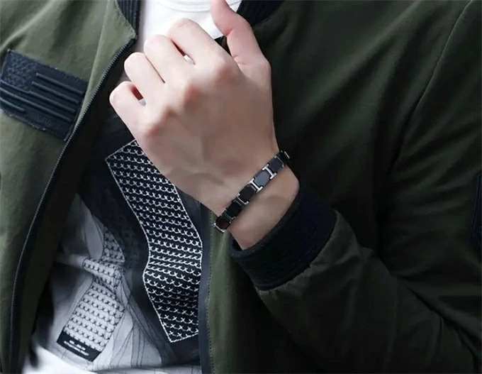 チタンとステンレス鋼の磁気ブレスレット,痩身,ヘマタイト ストレス解消 痩身ブレスレット 女性の減量 エネルギーマグネット付きの磁気ブレスレット エネルギーヨガ減量疲労緩和療法瞑想 癒しの石 チタンとステンレス鋼の磁気ブレスレット,痩身,ヘマタイト ストレス解消 痩身ブレスレット 女性の減量 エネルギーマグネット付きの磁気ブレスレット エネルギーヨガ減量疲労緩和療法瞑想 癒しの石