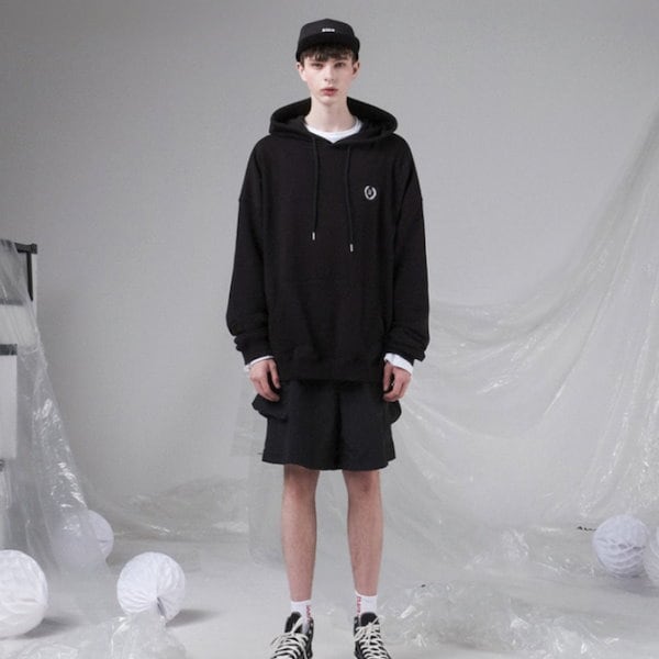 Qoo10] AVANDRESS [NCT Dream ジェノ 着用] U