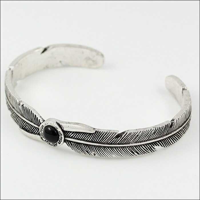 【即納】Roen BLACK ロエン ブラック フェザー バングル ブレスレット オニキス シルバー ストーン RO-301 RoenBLACK ロエンブラック 天然石 アクセサリー アクセサリー 【即納】Roen BLACK ロエン ブラック フェザー バングル ブレスレット オニキス シルバー ストーン RO-301 RoenBLACK ロエンブラック 天然石 アクセサリー アクセサリー