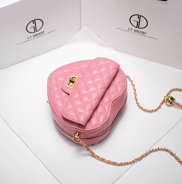 鞄 バック ショルダー ショルダーバック かわいい 大人可愛い きれいめ シンプル カジュアル 大人 上品 おしゃれ お洒落 かっこいい レトロ 大人可愛い 大人女子 こなれ感 ラフ 1 鞄 バック ショルダー ショルダーバック かわいい 大人可愛い きれいめ シンプル カジュアル 大人 上品 おしゃれ お洒落 かっこいい レトロ 大人可愛い 大人女子 こなれ感 ラフ 1