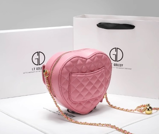 鞄 バック ショルダー ショルダーバック かわいい 大人可愛い きれいめ シンプル カジュアル 大人 上品 おしゃれ お洒落 かっこいい レトロ 大人可愛い 大人女子 こなれ感 ラフ 1 鞄 バック ショルダー ショルダーバック かわいい 大人可愛い きれいめ シンプル カジュアル 大人 上品 おしゃれ お洒落 かっこいい レトロ 大人可愛い 大人女子 こなれ感 ラフ 1