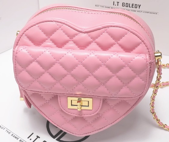 鞄 バック ショルダー ショルダーバック かわいい 大人可愛い きれいめ シンプル カジュアル 大人 上品 おしゃれ お洒落 かっこいい レトロ 大人可愛い 大人女子 こなれ感 ラフ 1 鞄 バック ショルダー ショルダーバック かわいい 大人可愛い きれいめ シンプル カジュアル 大人 上品 おしゃれ お洒落 かっこいい レトロ 大人可愛い 大人女子 こなれ感 ラフ 1