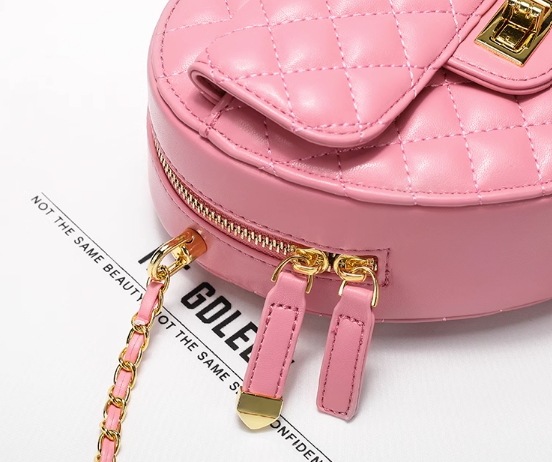 鞄 バック ショルダー ショルダーバック かわいい 大人可愛い きれいめ シンプル カジュアル 大人 上品 おしゃれ お洒落 かっこいい レトロ 大人可愛い 大人女子 こなれ感 ラフ 1 鞄 バック ショルダー ショルダーバック かわいい 大人可愛い きれいめ シンプル カジュアル 大人 上品 おしゃれ お洒落 かっこいい レトロ 大人可愛い 大人女子 こなれ感 ラフ 1