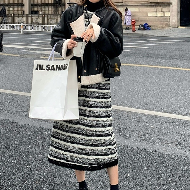 ワンピース ミモレ丈ワンピース ノースリーブワンピース ミモレ丈 バックスリット セミフレア かわいい 大人可愛い きれいめ シンプル 上品 おしゃれ 大人女子 レトロ きちんと こなれ感 個性的