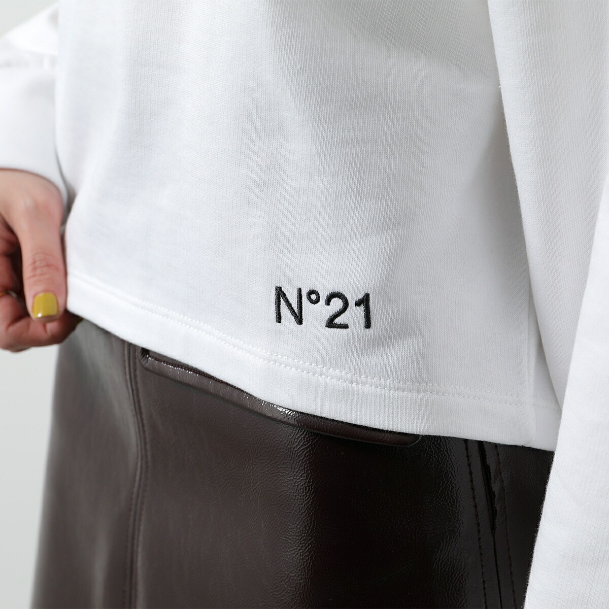 N21 KIDS ヌメロヴェントゥーノ キッズ スウェット N2101T N0154 レディース ガールズ 襟付き トレーナー 長袖 リボン ロゴ 刺繍 0N1 【mega】 N21 KIDS ヌメロヴェントゥーノ キッズ スウェット N2101T N0154 レディース ガールズ 襟付き トレーナー 長袖 リボン ロゴ 刺繍 0N1 【mega】