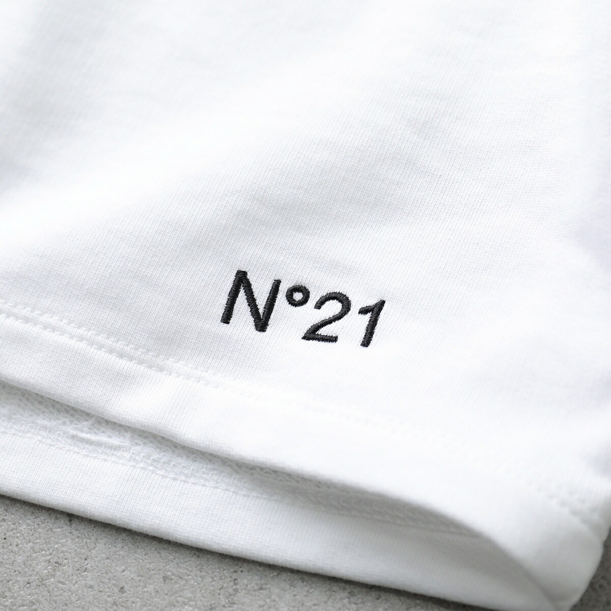 N21 KIDS ヌメロヴェントゥーノ キッズ スウェット N2101T N0154 レディース ガールズ 襟付き トレーナー 長袖 リボン ロゴ 刺繍 0N1 【mega】 N21 KIDS ヌメロヴェントゥーノ キッズ スウェット N2101T N0154 レディース ガールズ 襟付き トレーナー 長袖 リボン ロゴ 刺繍 0N1 【mega】