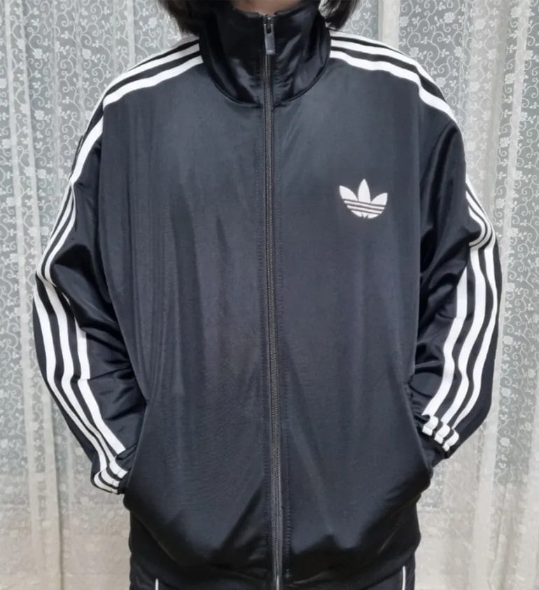 Qoo10] adidas ADICOLOR CLASSIC FIR