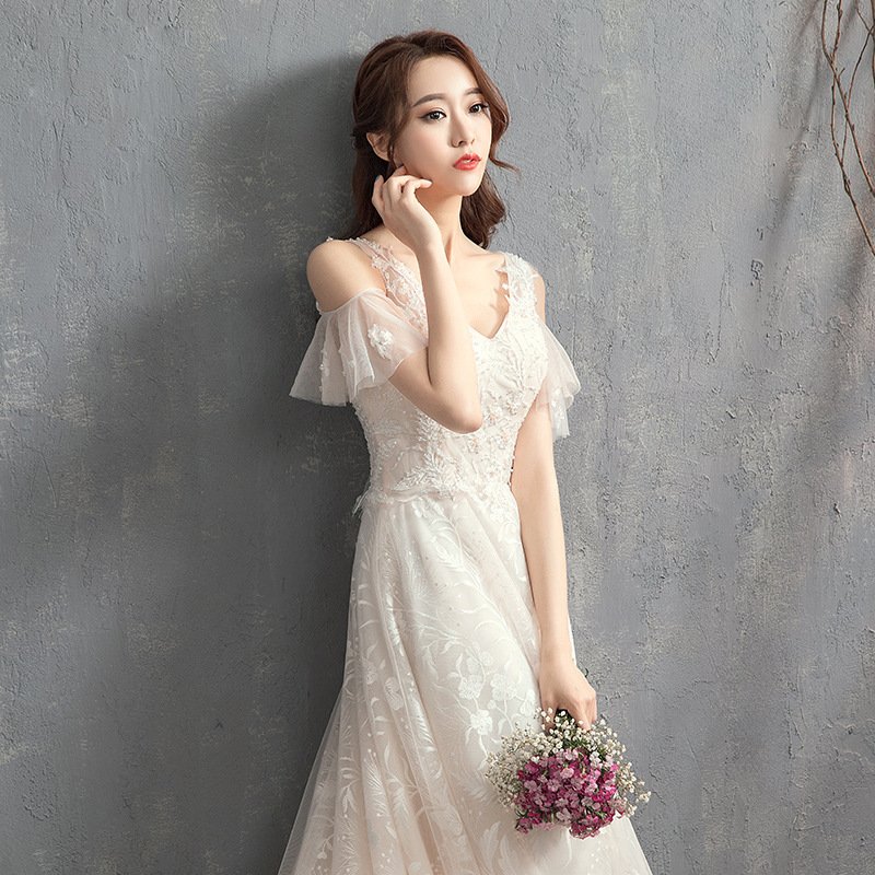 結婚式 ロングドレス 編み上げ式 撮影 袖あり白 二次会 プリンセスライン ドレス ブライダル レディース 白 レース 挙式 花嫁 安い ウェディングドレス 結婚式 Aラインドレス 花嫁ワンピース