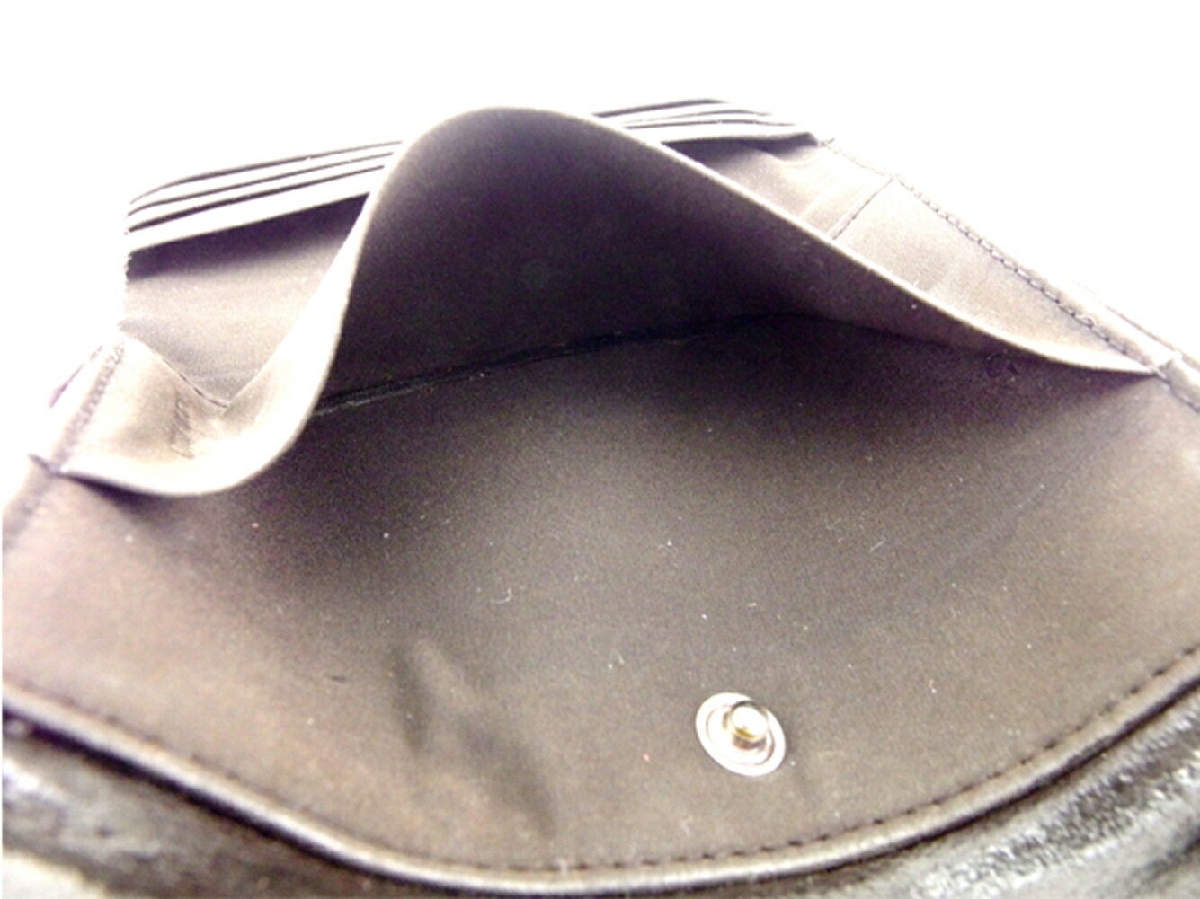 Wホック 財布 二つ折り 財布 ブラウン 中古 Wホック 財布 二つ折り 財布 ブラウン 中古