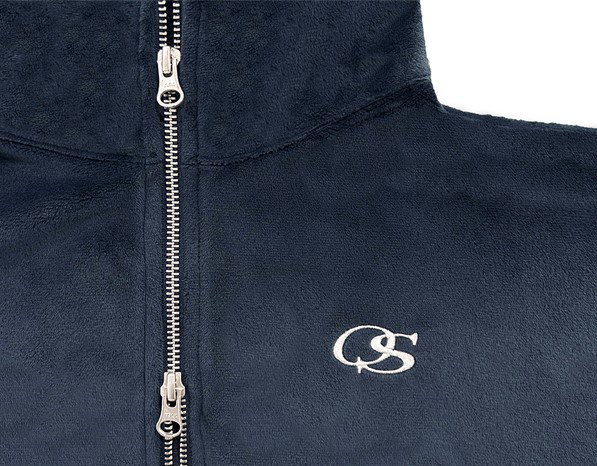 ODD SUDIO OS Logo Velour Semi Crop Zip Up 韓国正規品 オッドスタジオ ルセラ LE SSERAFIM  ユンジン着用 Tシャツ