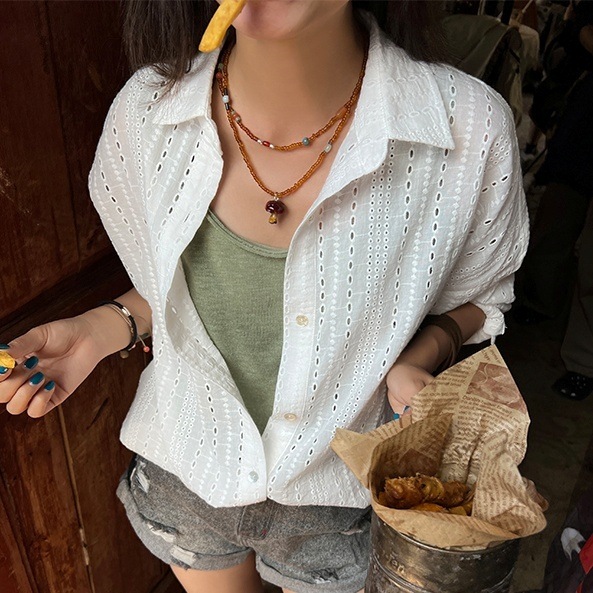 トップス シャツ ミディアム丈 長袖 角襟 前開き ボタン 透け感 かわいい 大人可愛い きれいめ シンプル 上品 おしゃれ かっこいい レトロ こなれ感 個性的 主役級 存在感 抜け感 トップス シャツ ミディアム丈 長袖 角襟 前開き ボタン 透け感 かわいい 大人可愛い きれいめ シンプル 上品 おしゃれ かっこいい レトロ こなれ感 個性的 主役級 存在感 抜け感