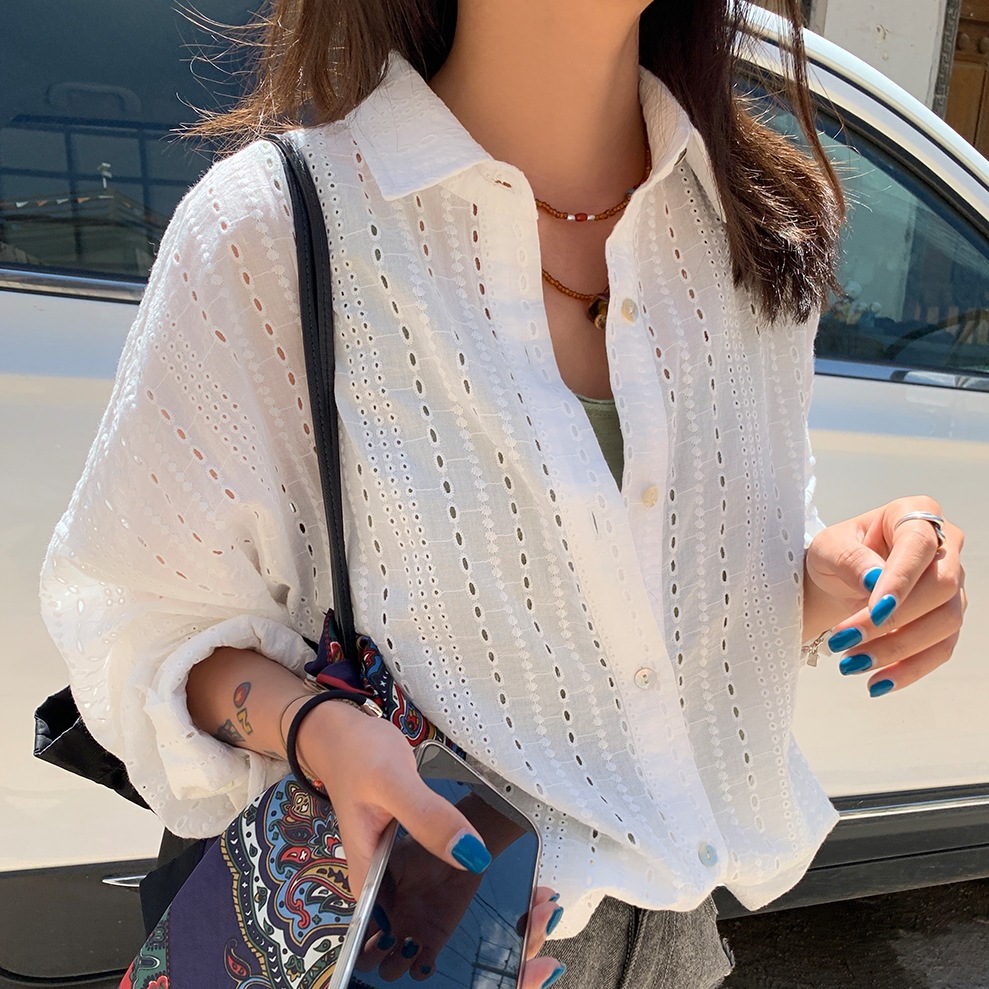 トップス シャツ ミディアム丈 長袖 角襟 前開き ボタン 透け感 かわいい 大人可愛い きれいめ シンプル 上品 おしゃれ かっこいい レトロ こなれ感 個性的 主役級 存在感 抜け感 トップス シャツ ミディアム丈 長袖 角襟 前開き ボタン 透け感 かわいい 大人可愛い きれいめ シンプル 上品 おしゃれ かっこいい レトロ こなれ感 個性的 主役級 存在感 抜け感