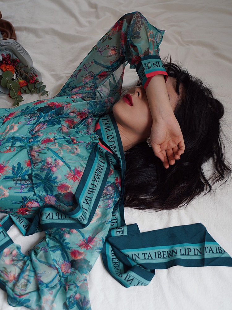 レトロスカーフ 英字プリント 花柄シフォン ロングワンピース 3色 OHCA0065