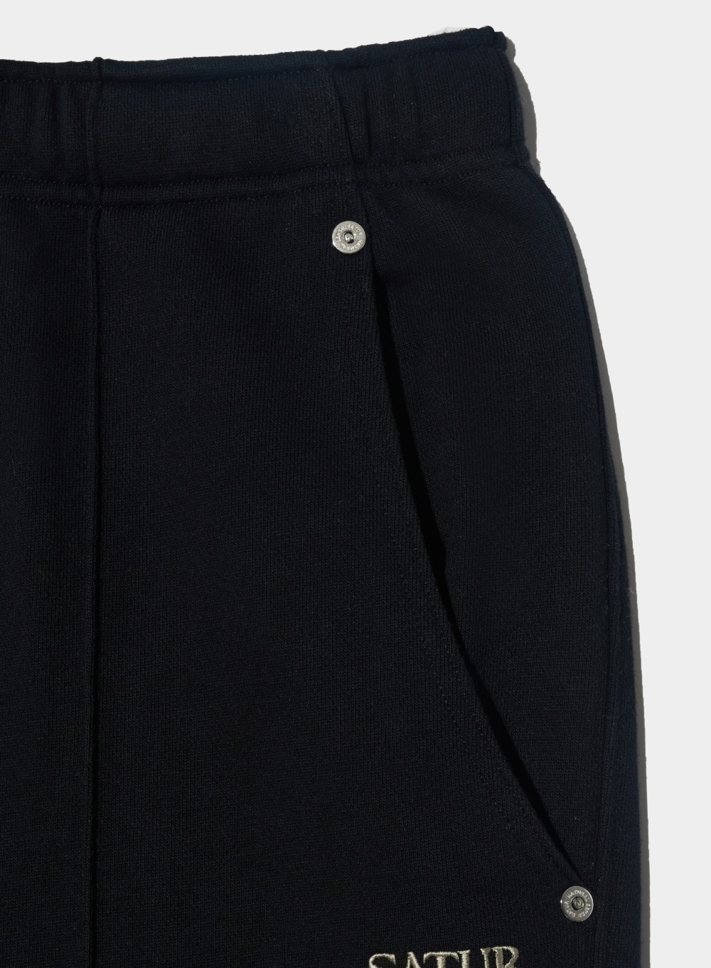 SATUR】 ETNA LOUNGE STRAIGHT SWEATPANTS : CLASSIC BLACK