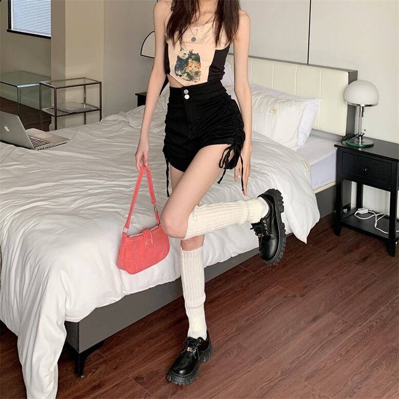 2color レディース シャーリングショートデニムパンツ ボトムス パンツ ショートパンツ デニムパンツ サイドリボン デニムショートパンツ シャーリング ハイウエスト 無地 ブラック ブルー オシ