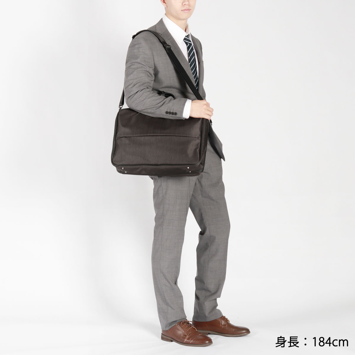 セール 正規品5年保証 ブリーフケース ビジネス B4 A4 ビジネスバッグ メンズ 大容量 3WAY マチ拡張 撥水 PC 丈夫 ショルダー ビジネスリュック コンビライト2 68456 セール 正規品5年保証 ブリーフケース ビジネス B4 A4 ビジネスバッグ メンズ 大容量 3WAY マチ拡張 撥水 PC 丈夫 ショルダー ビジネスリュック コンビライト2 68456