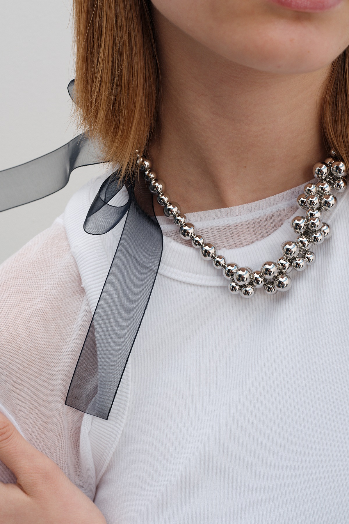 ネックレス・ペンダント Monday Edition _ Ball With Ribbon Necklace MONDAY EDITION BALL WITH RIBBON NECKLACE ネックレス