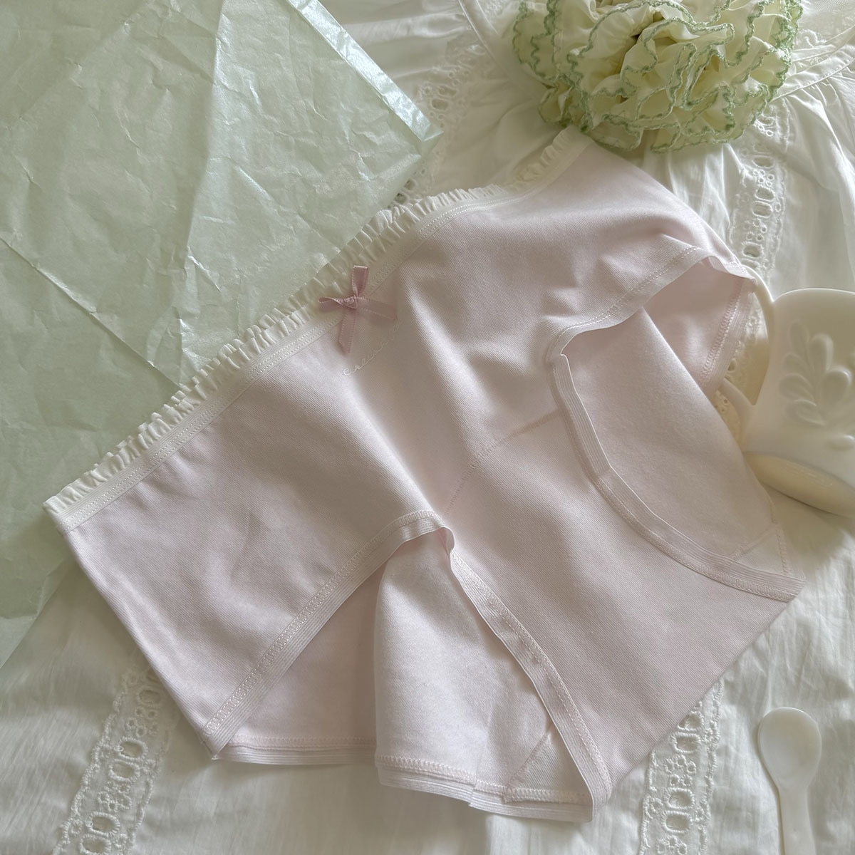 【1点ご購入 で10点プレゼントいたします】バレエ風 甘美ベビー綿 ロングレングス ジュニアパンツ 女の子 薄手 【1点ご購入 で10点プレゼントいたします】バレエ風 甘美ベビー綿 ロングレングス ジュニアパンツ 女の子 薄手