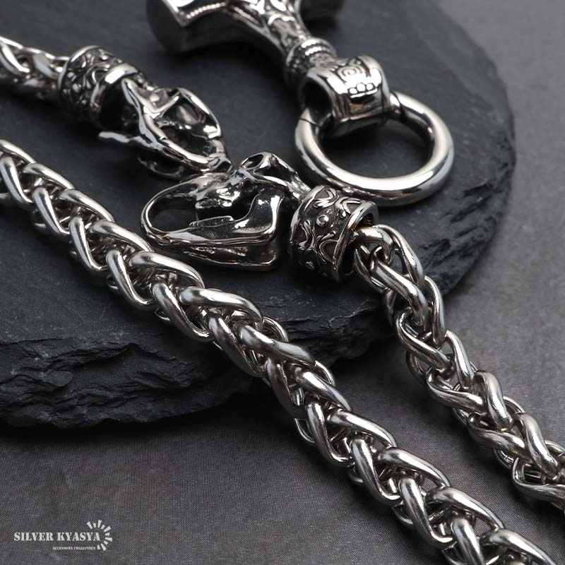 ステンレス スカルとハンマーのネックレス [n1090]