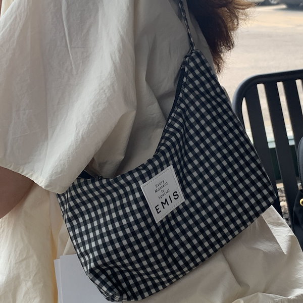 [EMIS] ONE SHOULDER トップ★新作・25SS★韓国★関税込み★ Qoo10] EMIS [人気商品] [韓国正規品] EMIS
