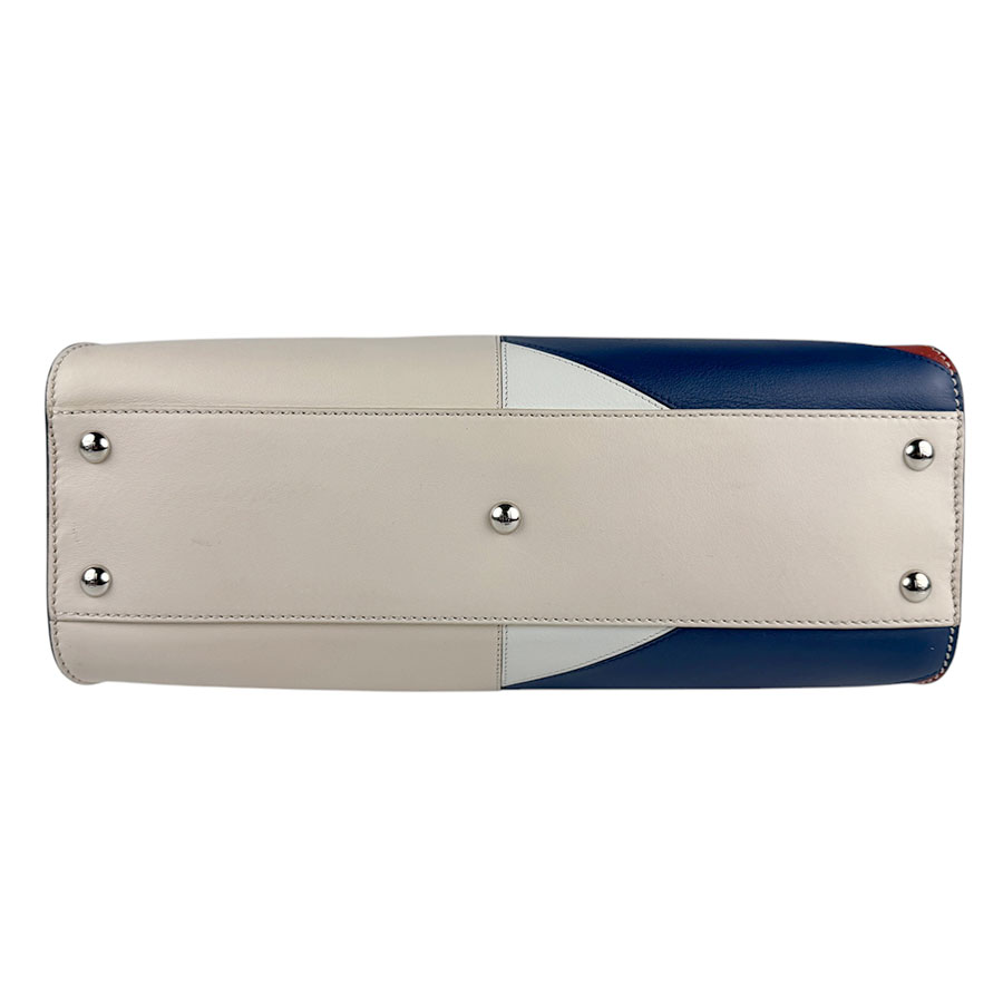 フェンディ FENDI ハンドバッグ ショルダーバッグ ピーカブー ミディアム レザー マルチカラー シルバー レディース 8BN290-5CK z4375 フェンディ FENDI ハンドバッグ ショルダーバッグ ピーカブー ミディアム レザー マルチカラー シルバー レディース 8BN290-5CK z4375