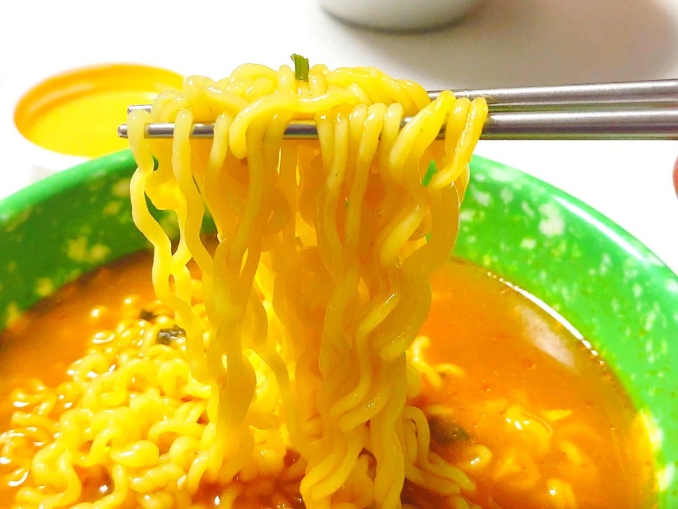 ゴマラーメン　115gx32袋　韓国ラーメン　 チャムケラーメン　참깨라면