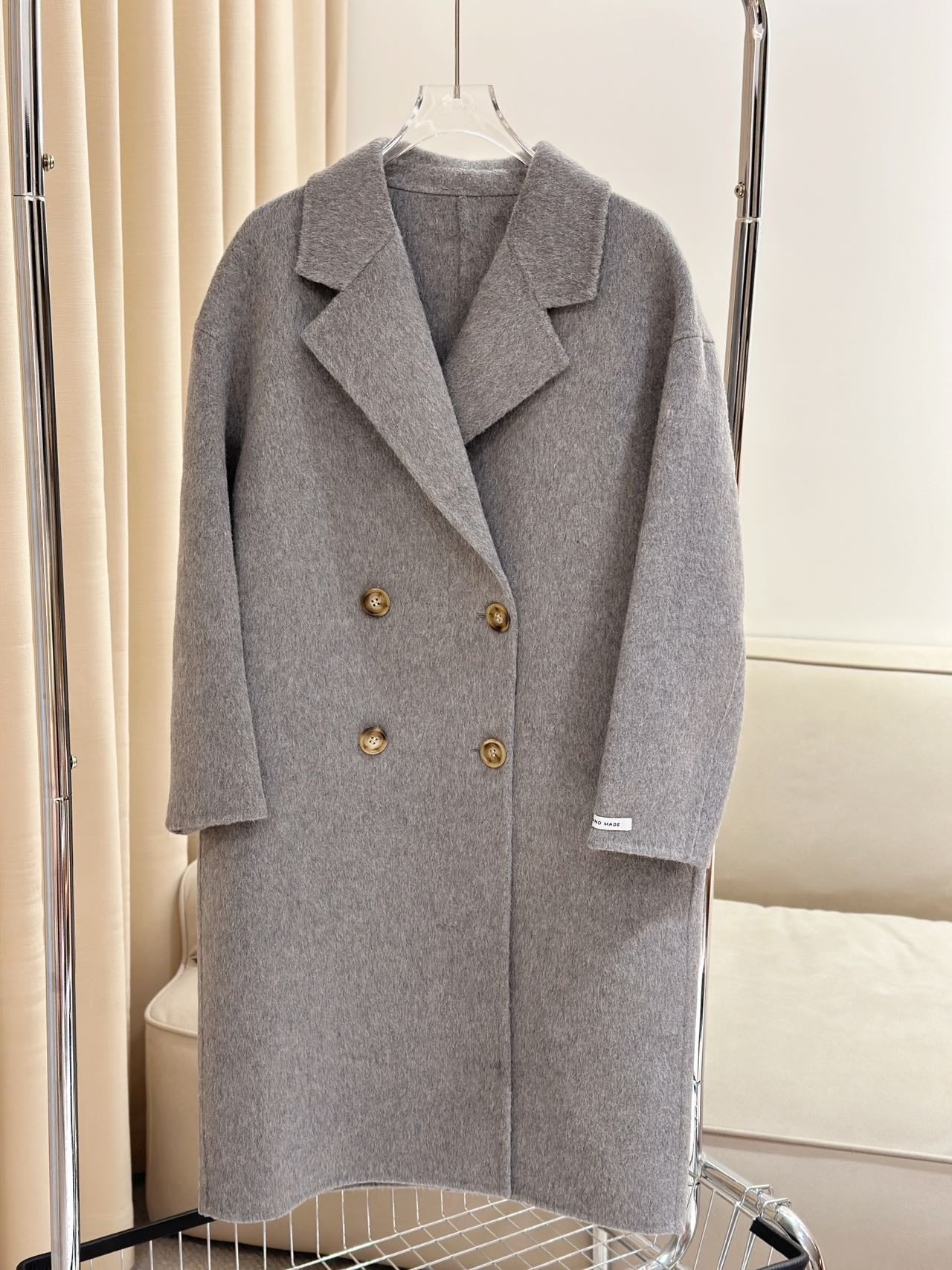 秋冬新作ロングヘア両面ウールコートミドル丈ラグランスリーブドロップショルダールーズスタイル韓国風怠け者風アウターレディース 秋冬新作ロングヘア両面ウールコートミドル丈ラグランスリーブドロップショルダールーズスタイル韓国風怠け者風アウターレディース