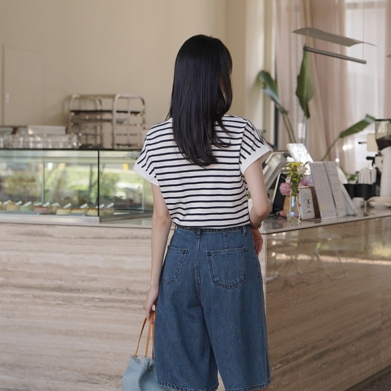 Click & Funny ボニーエンブロイダリーストライプ t シャツ Click & Funny ボニーエンブロイダリーストライプ t シャツ