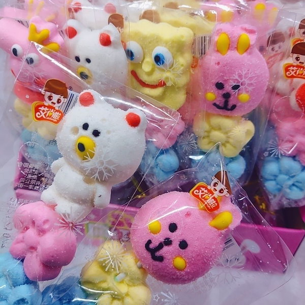Qoo10] マシュマロ ロリポップ 中国の人気キャン