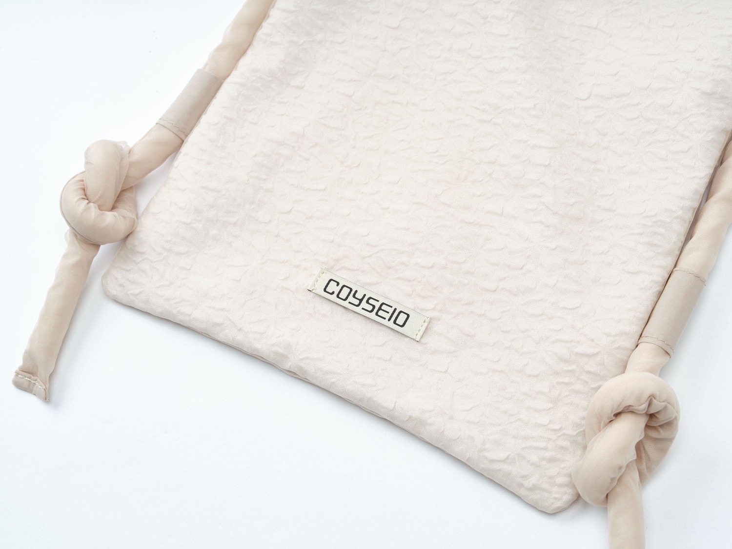 【COYSEIO】送料/関税込 SHIRRING ROPE CROSS BAG IVORY COYSEIO】 SHIRRING ROPE CROSS BAG : IVORY ショルダーバッグ