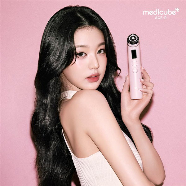 メディキューブ 【ひかるコラボセット】AGE-Rブースタープロ1台6役 美顔器 Qoo10] メディキューブ 【ひかるコラボ】 AGE-Rブースタープ
