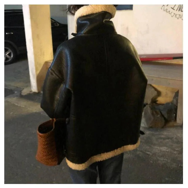 【送料無料】人気商品 ムートンジャケット ムートンコート 毛皮 ムートン ジャケット 裏起毛 裏ボア レディース ブラック 黒 ブラウン 茶色 ライダースジャケット レザー