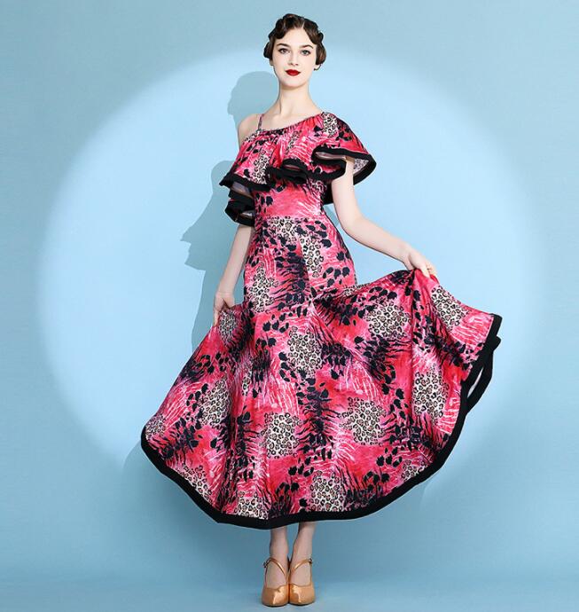 ヒョウ柄 ワルツ スタンダードドレス ゴージャス モダン衣装 大きい裾 レディース 社交ダンス フラメンコ 社交ダンス レッスン着 社交ダンス衣装 スレンダー 練習着 競技用 ステージ モダンドレス