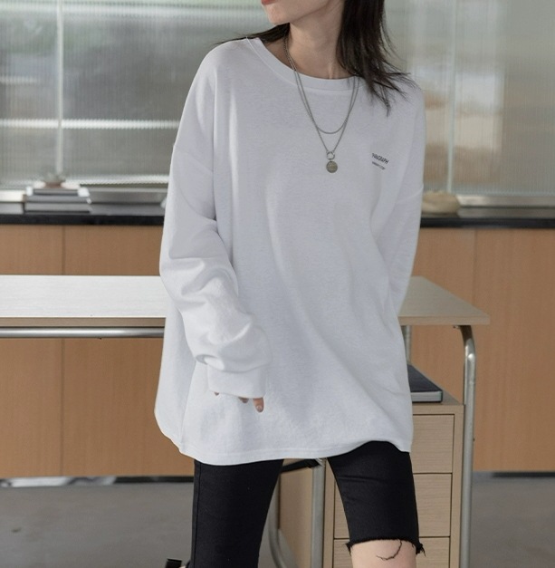 プリントTシャツ 長袖 ゆったり トップス カットソー フレアワンピース レギュラー丈 Uネック ルーズ スリム 細身 ストレート ワイド Aライン 裾ワイド かわいい 大人可愛い シンプル プリントTシャツ 長袖 ゆったり トップス カットソー フレアワンピース レギュラー丈 Uネック ルーズ スリム 細身 ストレート ワイド Aライン 裾ワイド かわいい 大人可愛い シンプル